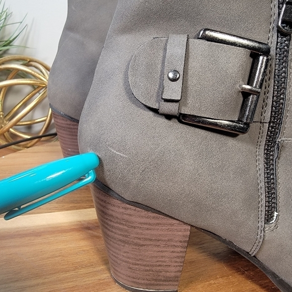 Sugar Ebba Vegan Leather Gray ankle boots Size 10 - Picture 14 of 17